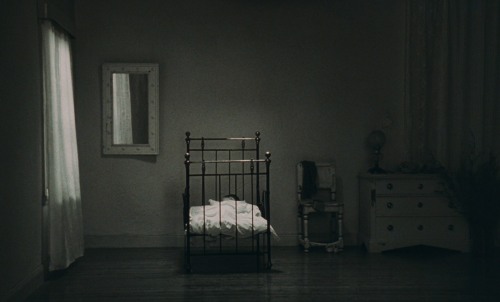 wetgeliscasualinterval:  Offret / The Sacrifice (1986) by Andrei TarkovskyCinematography: Sven Nykvist