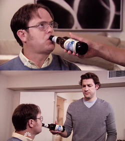 hunter-lch94:  Beer me Jim. I like how he maintains eye contact the whole time 