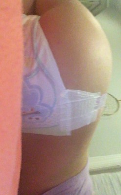 xanistasia:More from my baby diaper adventures today!