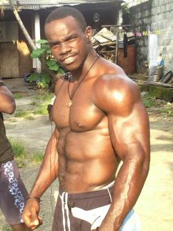 afrobangala:  Alpha Male from Gabon…He’s everything. I’m in love. Follow my blog for more Real Masculine Afro Men: www.http://afrobangala.tumblr.com/ Please like and reblog. 