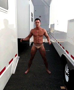 fytwolf:  Just another day on set… #PartyingWithParrish 