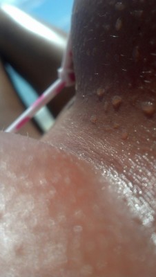 akiraluv80:  #wet #oiled #boobs