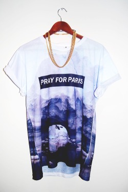 monsterllized:  triple6shit:  Pray for Paris.   ☪ Grunge Fashion blog ☪ 