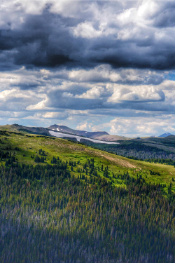 expressions-of-nature:  Rocky Mountain Vista