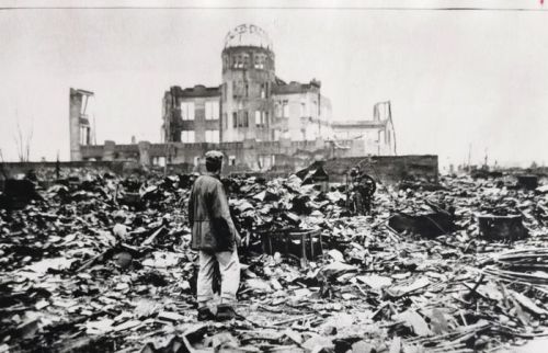 AP Wirephoto - Hiroshima after Atomic Bomb, Japan 1945Nudes &amp; Noises  