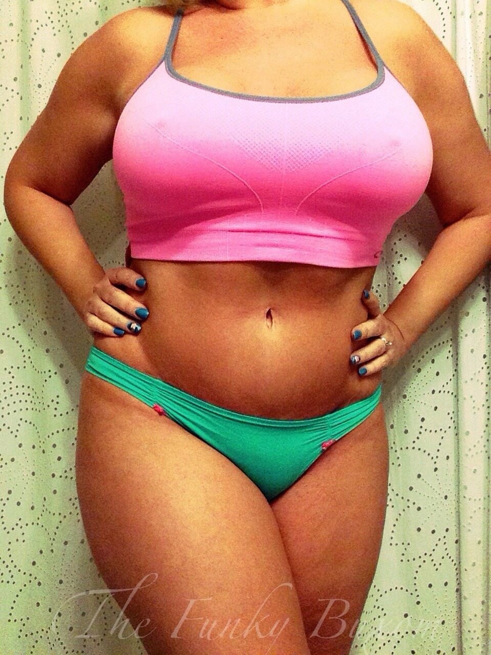 thefunkybuxom:  Happy St Patricks Day!!! Better late than never…. I wore my pink