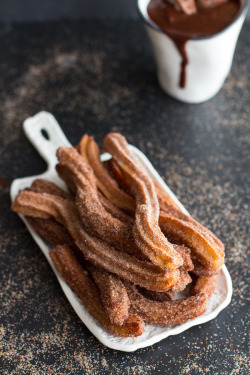 do-not-touch-my-food:  Churros with Chocolate