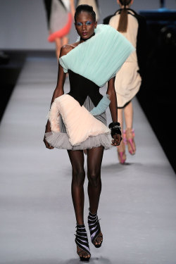 whore-for-couture:  vogue-is-viral:  Fashion Destruction : Viktor &amp; Rolf s/s 10  Haute Couture blog :)