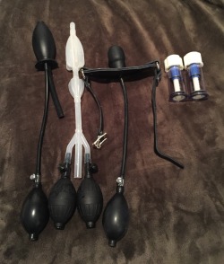 tasksforsubsandslaves:  daddysdirtylittlekitten:  daddysdirtylittlekitten:  An evening of inflatable play  Tonight I was feeling naughty and decided to play with my inflatables. I consulted a dear friend, who proposed this challenge to me.  Using your