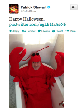 ellievhall:  Patrick Stewart. As a lobster.