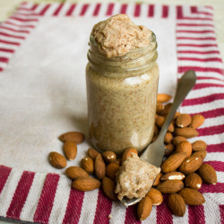 beautifulpicturesofhealthyfood:  Homemade Almond-Coconut Butter with Vanilla and Honey…RECIPE