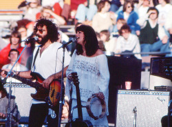20th-century-man:  Linda Ronstadt; performing at Day on the Green, Oakland Coliseum, May 28, 1978.  Days on the Green were fantastic!