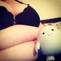 mariabbw:  hanging out with a fat friend.