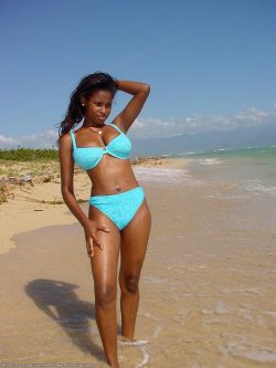 Fuckingsexyindians:  Brown Skinned Beauty With Big Tits Strips On The Beach And Shows