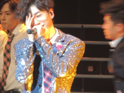 quality-junk:  CUTEST PICTURE OF BANG YONG GUK AT LOE DALLAS