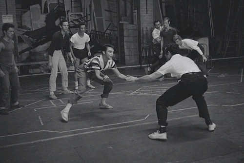 fyeahbroadway:  The original Broadway company of West Side Story including Carol Lawrence, Larry Kert, and Chita Rivera in rehearsal with Jerome Robbins, Leonard Bernstein, and Stephen Sondheim at the piano. Magnificent gifs by Doug Reside, curator of