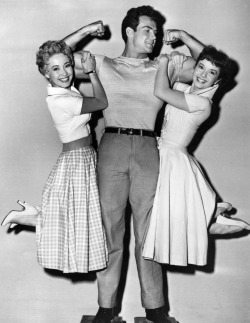 Jane Powell, Steve Reeves &amp; Debbie Reynolds.