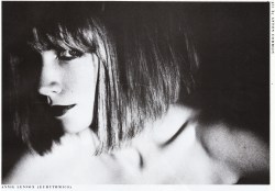 tsun-zaku:  Annie Lennox (Eurythmics)pic by ANTON CORBIJNロッキング・オン rockin’on　1984年2月号