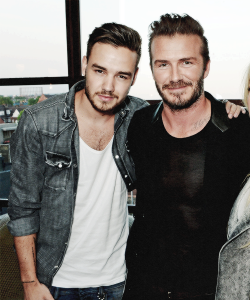 promis9:  @grimmers congrats to @Real_Liam_Payne for looking exactly like David Beckham. Holy shit. 