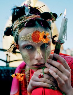 stormtrooperfashion:  Edie Campbell in “Gilt Trip” by Tim Walker for W Magazine, May 2014 