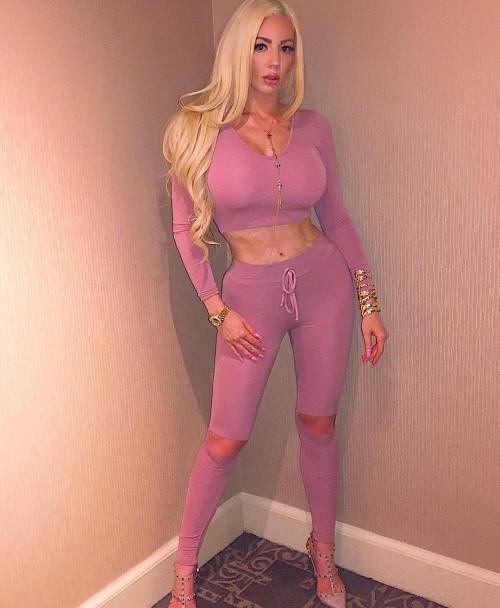 bustyig:  Instagram: nicolette_shea | More pictures of nicolette_shea More Busty Babes & Big Boobs | Our Instagram | Our Stores