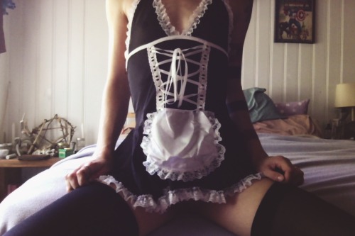 camdamage:  spordeliaaa:  camdamage:  camdamage:  ~*pretty little maid thing*~  cute old outfits - i really need more actually well-fitting maid gear…  I want a matching one. But this also reminds me I really need to clean my house.  i’ll come over