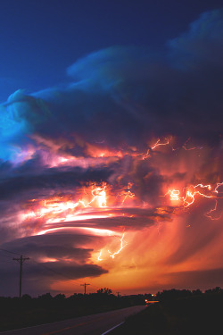 lmmortalgod:  Stacked Nebraska Lightning