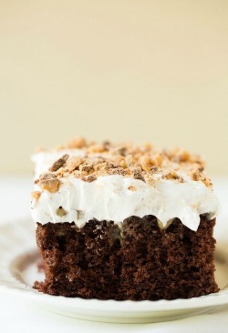 cake-stuff:  Better than Sex Cake More cake &amp; cookie &amp; baking inspiration: http://ift.tt/1404eu8
