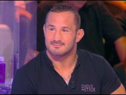 rugbyplayerandfan:  hairyathletes:  hotfamous-men:  Sylvain Potard   MMA FIGHTER. HOT HAIRY CHEST WITH A BONER IN HAND. MY KIND OF GUY  Video easily found on porn hub as well, he’s done two!   Rugby players, hairy chests, locker rooms and jockstraps