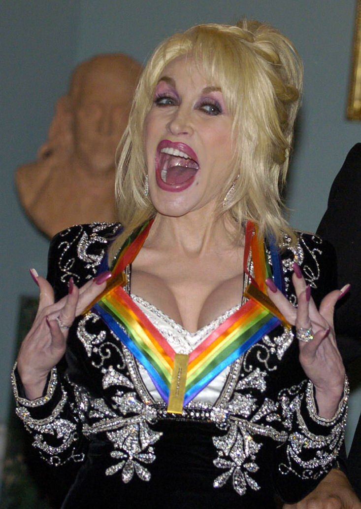 Dolly Parton http://www.70sto90s.tumblr.com