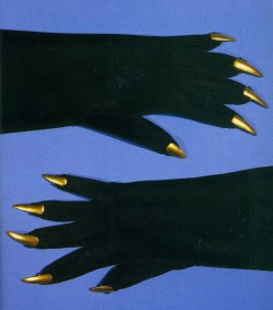hellaween:claw gloves, elsa schiaparelli, 1938