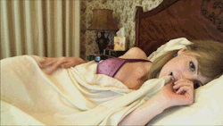 Dollyleighofficial:  Sleepy Orgasms Snuggled Up In My Big Comfy Bed, I Rub My Clit