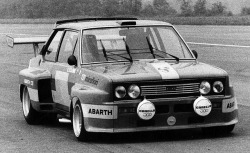 carsthatnevermadeitetc:  Fiat Abarth 131 Prototype SE031, 1975, by Bertone. Designed as a replacement for the successful 124 Spider rally cars, the car was powered by an Abarth modified Dino V6 from the Fiat 130 enlarged to 3.5 litres driving through