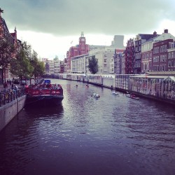 Amsterdam 💜 wanna go back so bad #travels #amsterdam #love #netherlands #latergram #friends #pretty