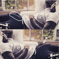 lamarworld:  Singer Chris Brown bulge