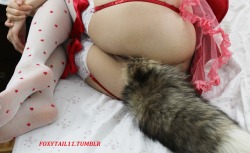 My Really Cute Holiday Outfit And Tail Plug =) My Foxtail Sets Foxytail11  (Like/Reblog