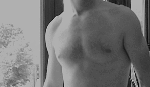 alovelysub:  whatwouldyouwannadowithme:  Well, it’s Topless Tuesday and I missed Mouth Monday yesterday so I figured I’d go ahead and combine them. Take your tops off and join me! Happy Tuesday everyone :) more  Happy Topless Tuesday, my friend! 