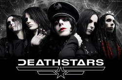 izcentric:  Deathstars. All gorgeous guys.  And they have some pretty awesome songs too :D seriously though how can you not love a guy who issnt afraid to wear glitter?