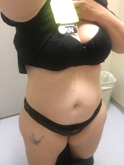 Wife making the day a little brighter.  Very sexy submission thanks
