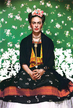 Nickolas Muray. Vogue - Frida Kahlo. 1937.