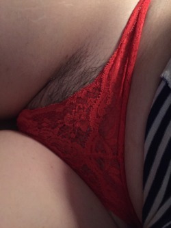absinthelaveep:Spilling over. Spilling out.