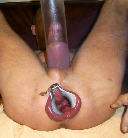 funwithraunch:  prolapse2fuck:  speculum