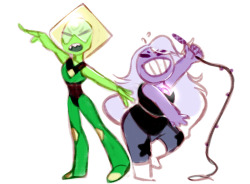 su-amedot:  apselene:  So i wanted to try and draw a Peridot and Amethyst fusion as a challenge! Heres tourmaline, she is Amethyst’s ambition and Peridot’s intelligence. Shes unstable and has a bad temper.. On account of not knowing what exactly Peri’s