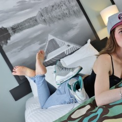 barefootnorthmodels:  BareFootNorth brings back Sadie … @sexxy.sadie will soon have her own website … check her out and check out her sexxxy barefeet &amp; soft soles … Sadie takes foot fantasy requests &amp; she does private Skype shows … just