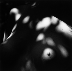 onlyoldphotography:  Aaron Siskind: Louise 30, 1974 