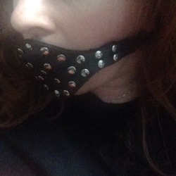 manic-pixie-girl:  I can’t tell you how much I love wearing this penis gag. 