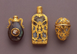 a-l-ancien-regime:  Bottle, 1994-129-6, early 18th century. early 18th century. Labradorite, gold, carved stone cameos.  Perfume bottle,  ca. 1750. ca. 1750. Agate, gold. United Kingdom Bonbonniere,  ca. 1750  curving rococo gold cage work over gray