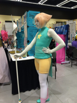 silvermangoz:  wow, pearl!! so gorgeous *-* done by hamstercosplay