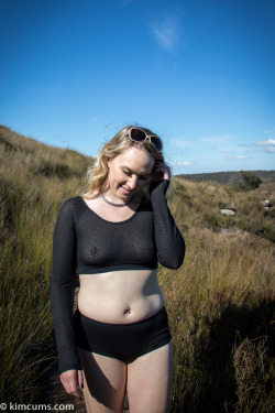 As the lighting implies, it was a bit chilly out that day. The sun did not have a lot of heat, but I warmed up as the walk went on. I love feeling the cool air on my nipples through my thin top.