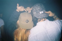 satans-cherrybomb:  reckless-wired:  snap back luv  ♠ Soft Grunge/Disposable,follow back similar ♠ 